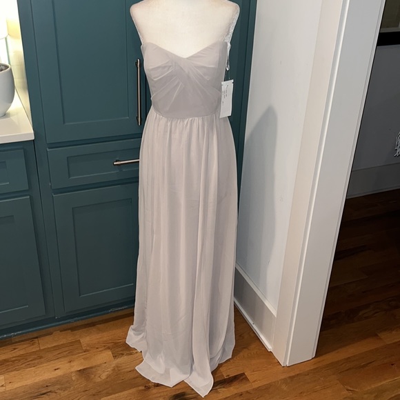 NWT Social Bridesmaids Chiffon Formal Gown #8159 Oyster - Picture 4 of 11